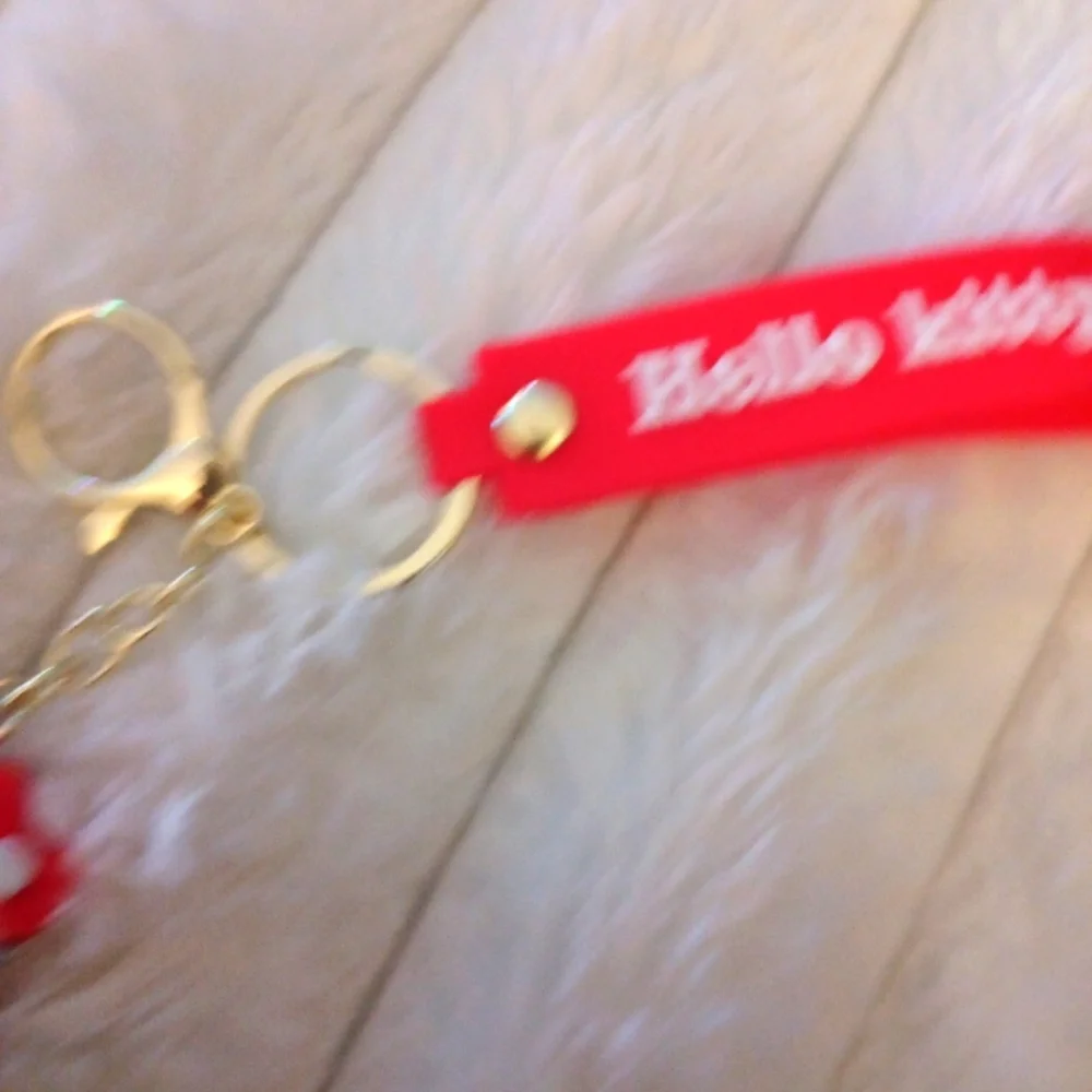 Hello Kitty Keychain - Picture 6 of 7